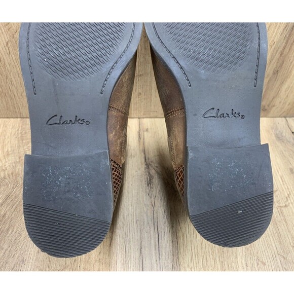 Clarks Demi 2 Beat Ankle Boots Women's 6.5 M Dark Tan Brown Slip On 13713 - Picture 14 of 16